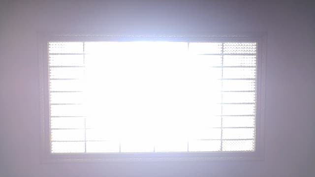 Berat Işık Gözkamaştıran/ DAZZLING, 2592 Led Çakar Lamba/ Strobe light with 2592 led lights, 1+1AP, 75x120 cm, 2018