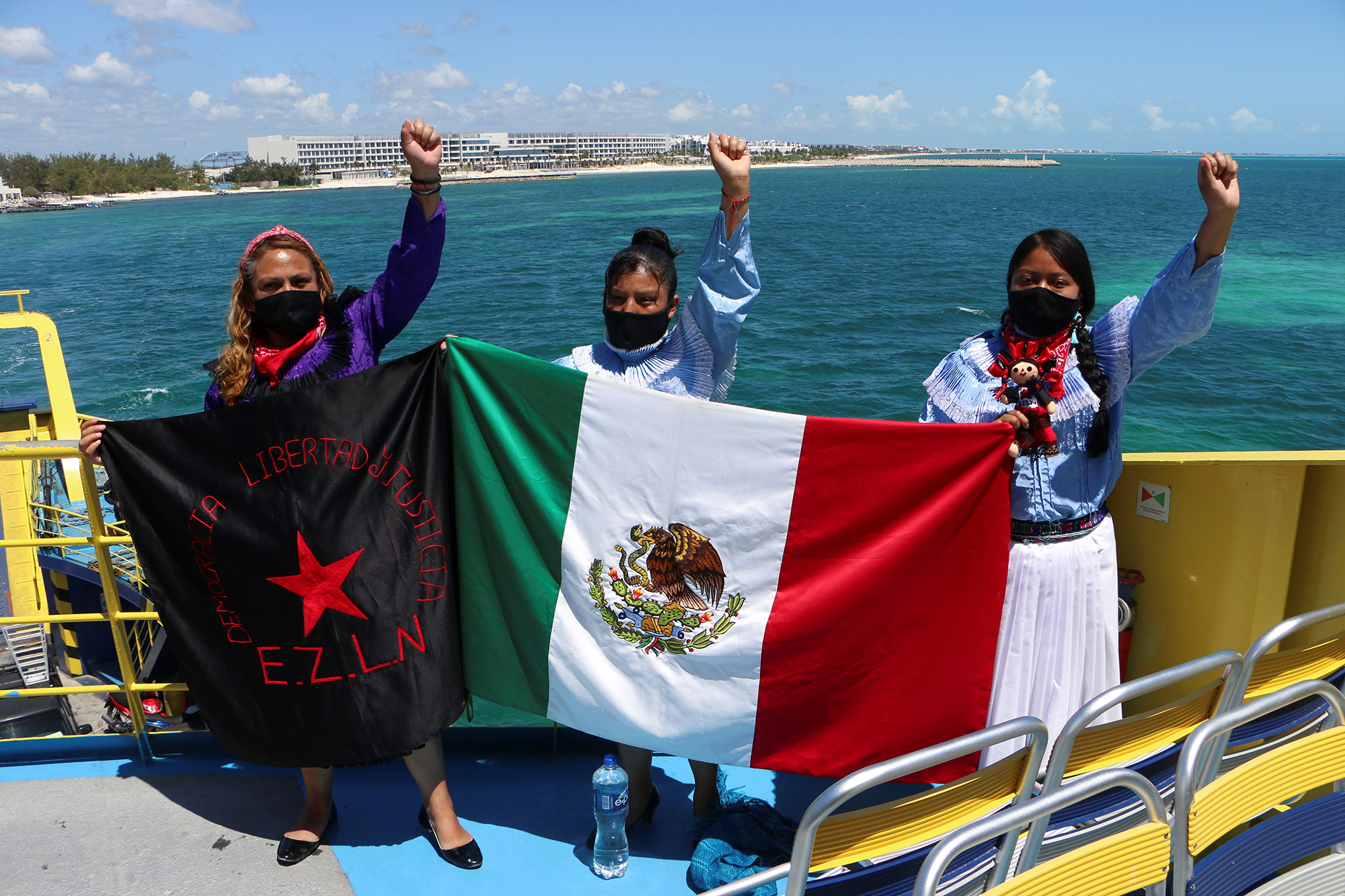 Zapatistaların İspanya'yı "işgal" yolculuğu