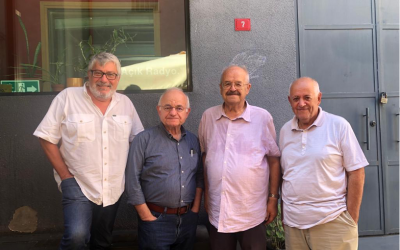 Altın Saatler Ekibi: Soldan sağa Elvan, Gürhan, M. Nuray Hoca, Argun. 