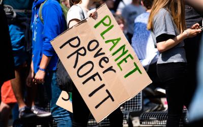 "Gezegen kârdan önce gelir."