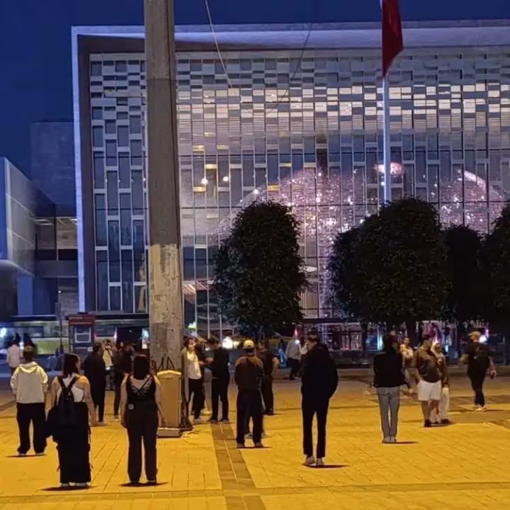 09 Ekim 2025: G&uuml;n&uuml;n S&ouml;z&uuml;