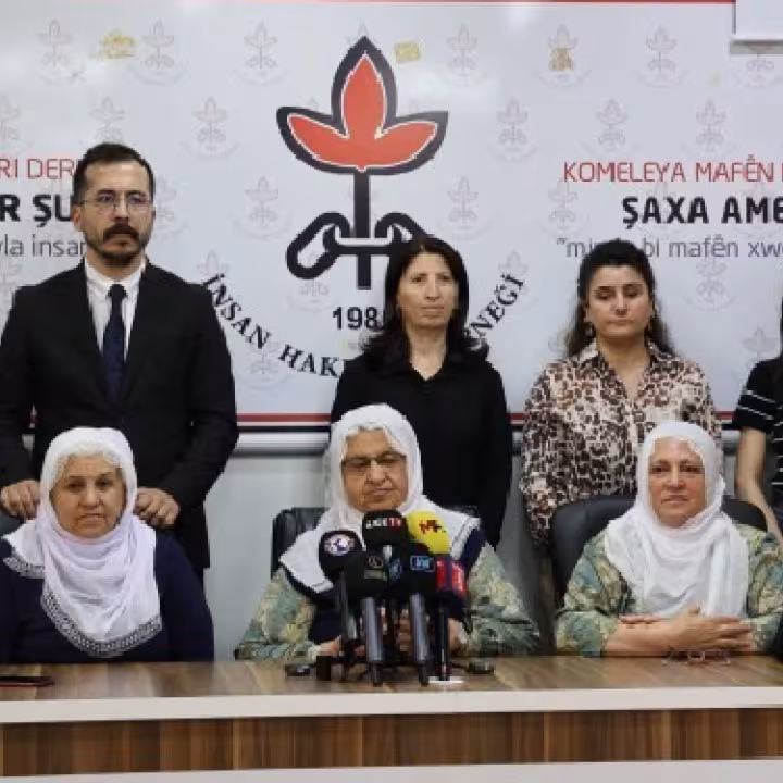 22 Mayıs 2025: G&uuml;n&uuml;n S&ouml;z&uuml;
